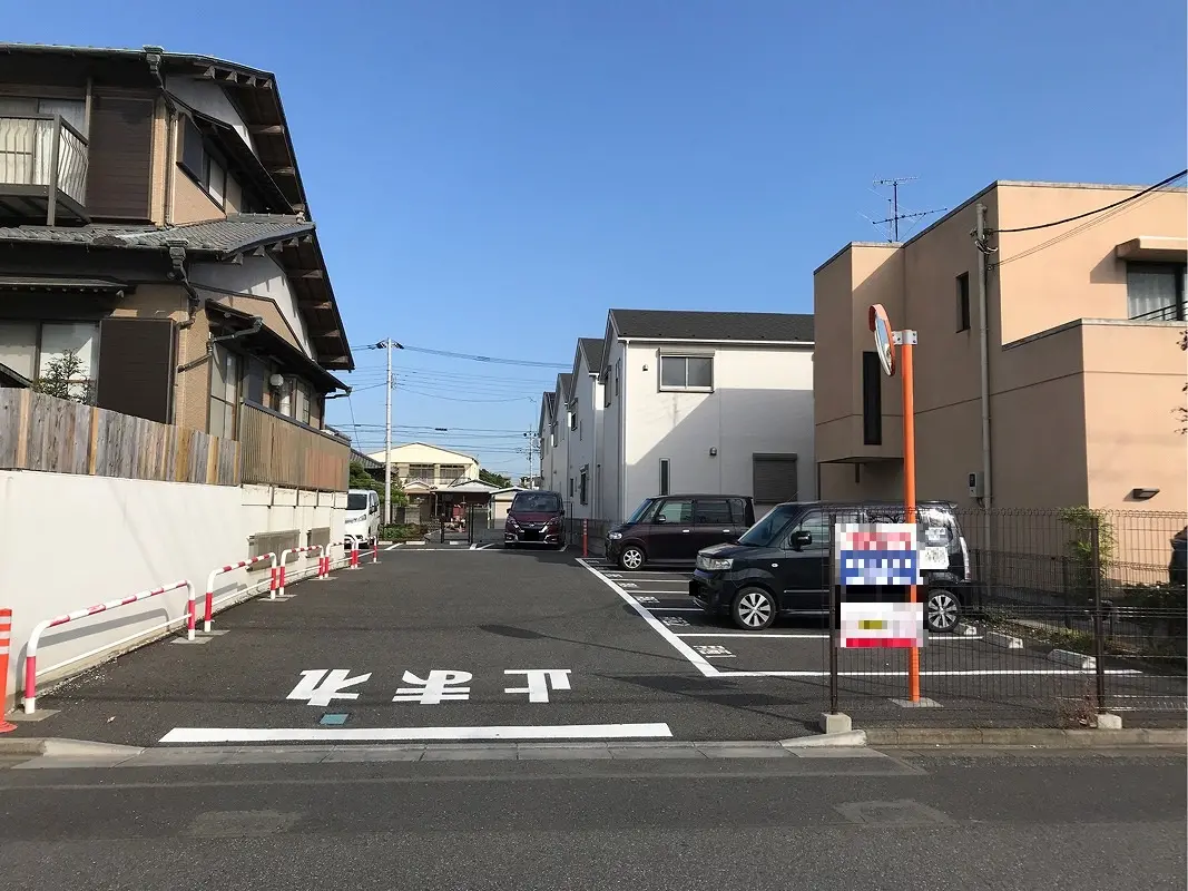 足立区鹿浜３丁目　月極駐車場